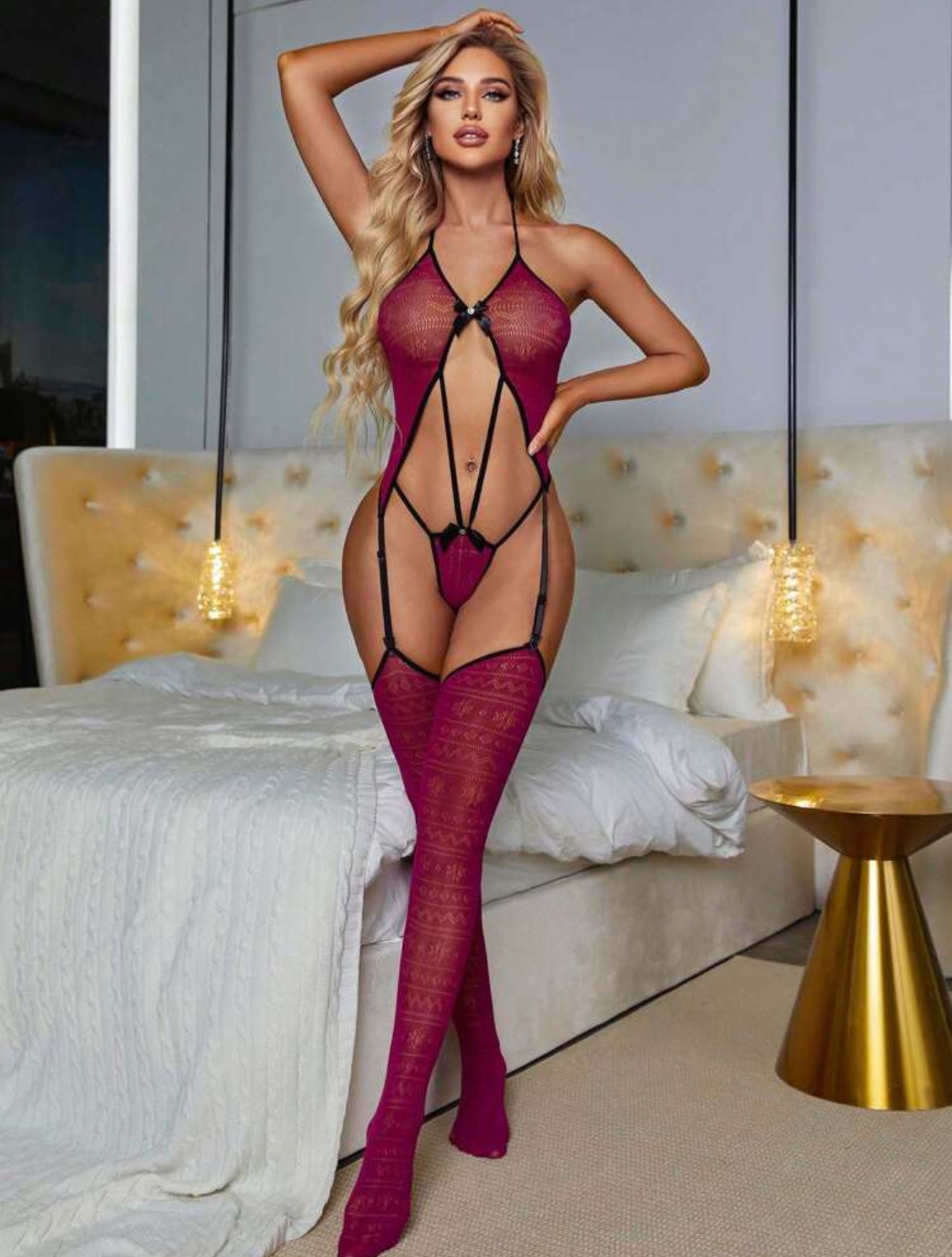 Malla liguero rojo vino con medias Charlotte