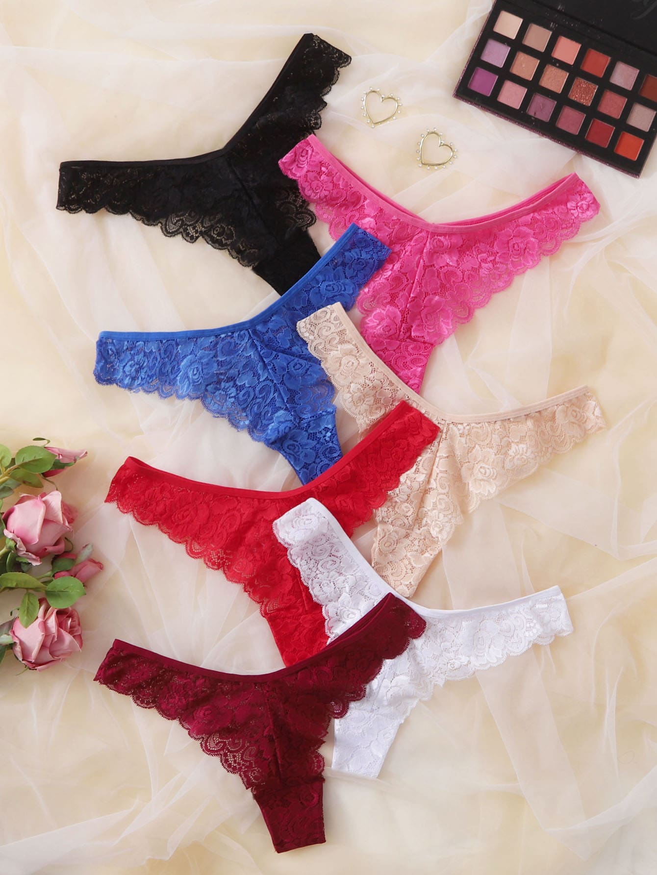 Tangas con encaje floral Sensual