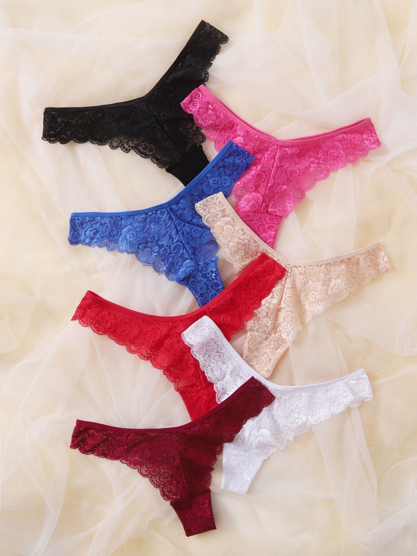Tangas con encaje floral Sensual