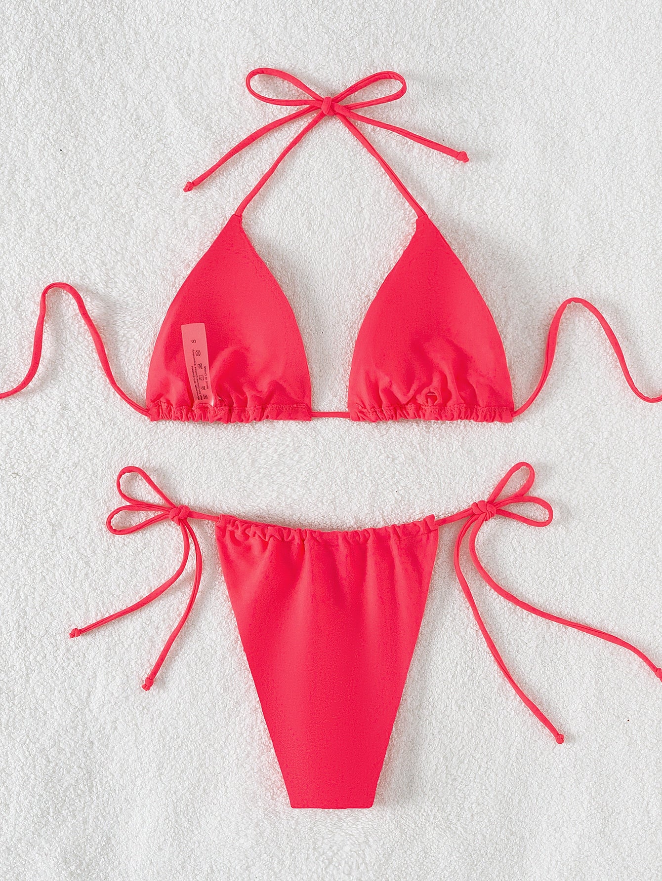 Bikini tanga triángulo