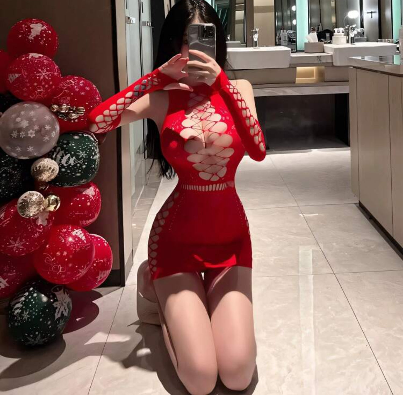 Vestido ajustado de malla con guantes Leila