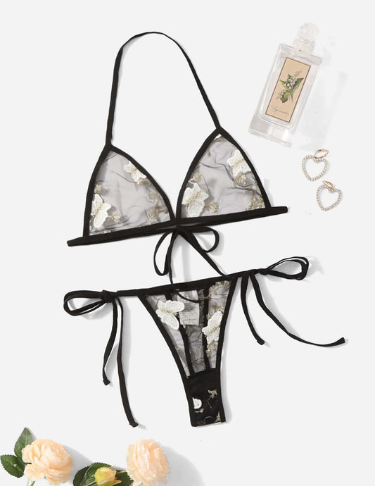 Set de lencería con bordado de mariposa negro